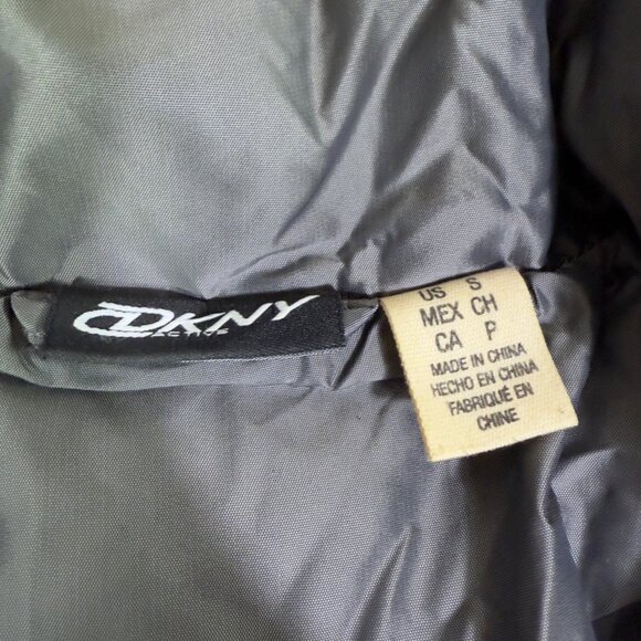 DKNY Women’s Down Puffer Jacket Small Gray Metallic Hooded Warm Winter Coat - Picture 4 of 8